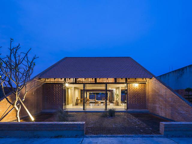 Tài chính - Bất động sản - Giữa Long An có một căn "nhà kim tự tháp" đẹp thế này