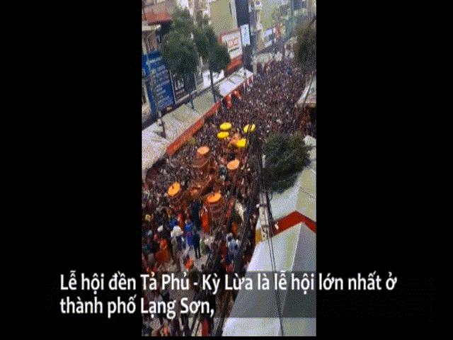 Media - Đoàn người đông như kiến kéo về lễ hội hoành tráng nhất Lạng Sơn