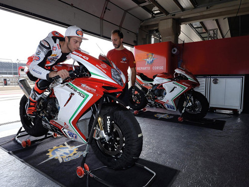 MV Agusta sẽ &#34;chia tay&#34; superbike F4 vào cuối năm nay - 2