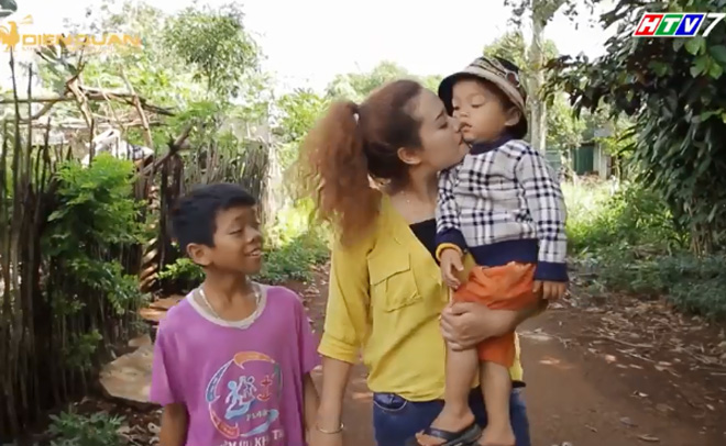 Cô gái Tây Nguyên chưa chồng, cứu đứa trẻ bị bỏ rơi nơi nghĩa địa - 2