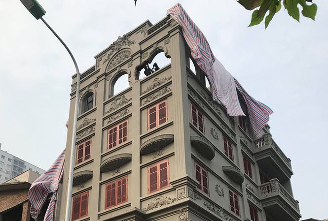 Nóng 24h qua: Sốc với số tiền tang vật trong đường dây đánh bạc liên quan tướng công an - 2