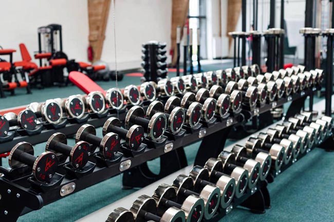 7 thiết bị tập gym bẩn hơn… bệ ngồi bồn cầu nhà vệ sinh công cộng - 2