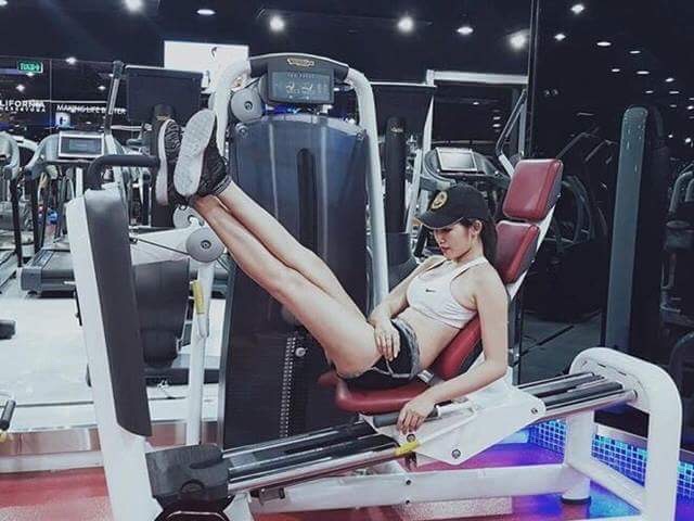 Làm đẹp cùng sao - Sau nhiều biến cố tình ái, hoa hậu Next Top Việt đẹp hơn nhờ “nghiện” thứ này!