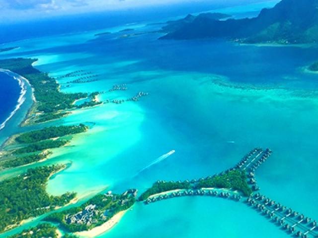 Tài chính - Bất động sản - Đảo thiên đường đắt nhất TG: Khách sạn ngập hàng hiệu, nước uống vận chuyển bằng... phi cơ