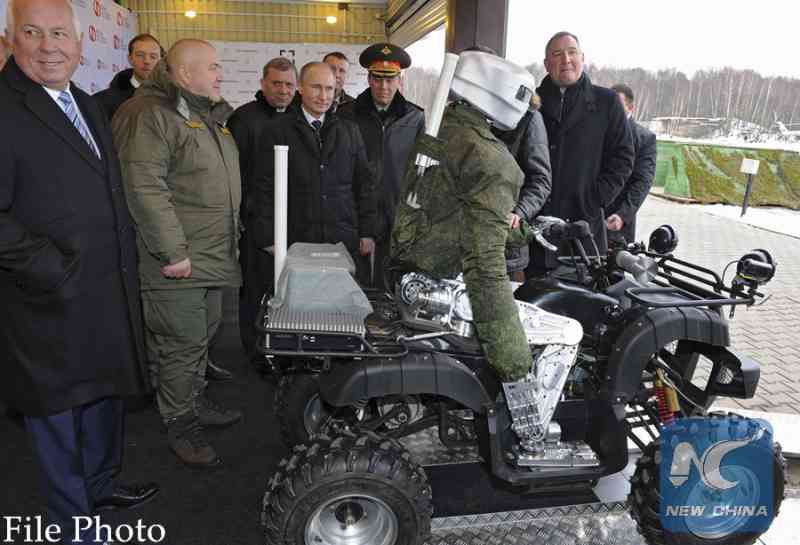 Nga bắt đầu sản xuất hàng loạt robot chiến đấu - 1