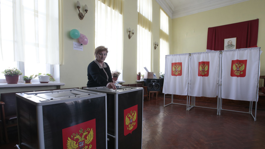 Hôm nay, dân Nga chọn 1 trong 8 người làm tổng thống mới - 1