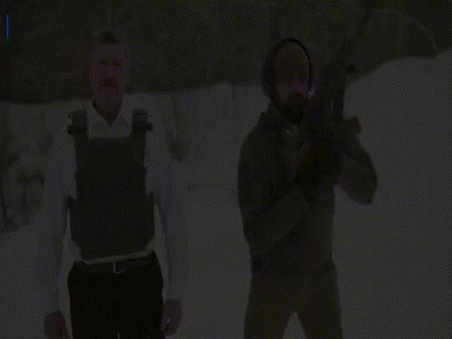 Thế giới - Video: Sếp đứng cách 10m cho nhân viên xả đạn AK vào người