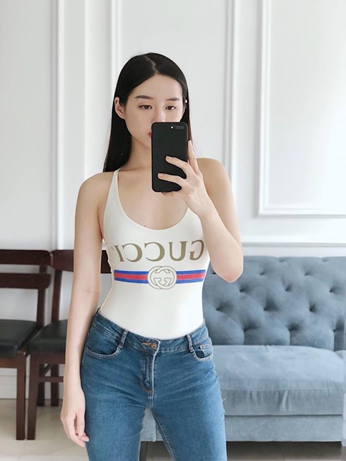 Minh Triệu cá tính với áo tắm, &#34;đánh bại&#34; bản sao Tâm Tít - 2