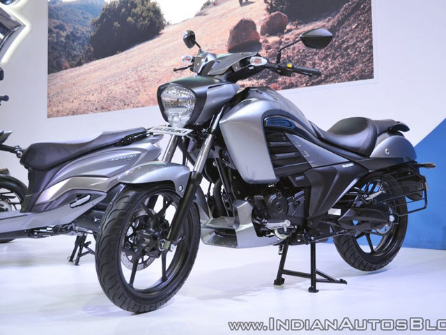 Xế cruiser bình dân Suzuki Intruder 150 FI chính thức ”lên kệ”