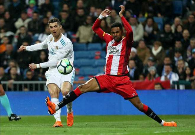 Tiêu điểm vòng 29 La Liga: Ronaldo là một, là duy nhất - 1