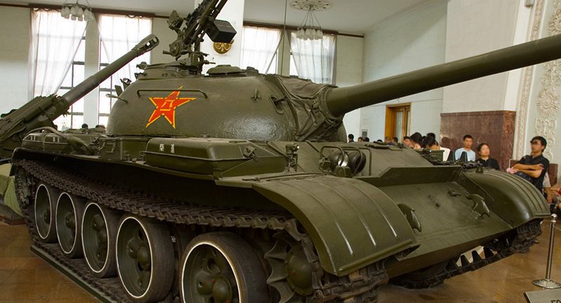 TQ khoe xe tăng đầu tiên trên thế giới không cần người lái - 1