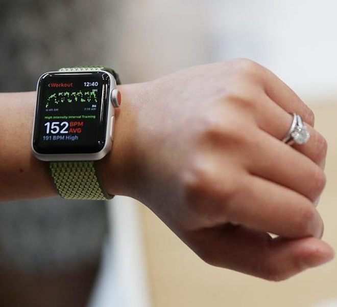 Bị cảnh sát ập vào nhà giữa đêm vì chế độ khẩn cấp trên Apple Watch - 2