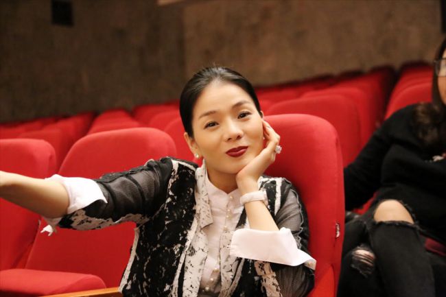 “Tình tay ba” trong showbiz Việt: Dễ nhận trái đắng sao vẫn nhiều người sai? - 3