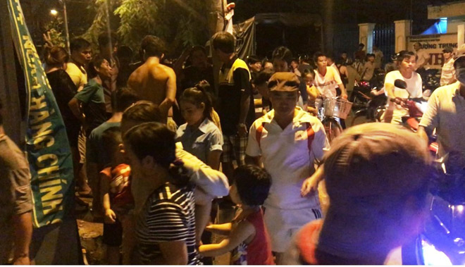 Cảnh sát lật từng nắp cống tìm thanh niên cố thủ nhiều giờ dưới “lòng đất” - 4