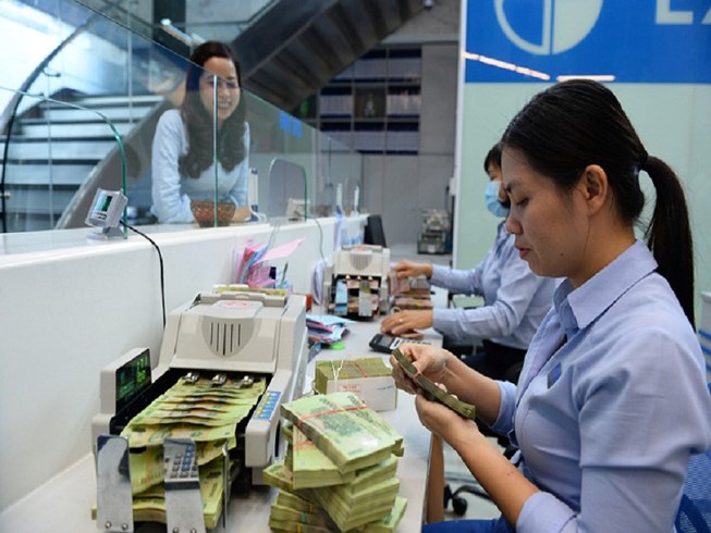 Eximbank sẽ cách chức, giáng cấp lãnh đạo vụ mất 245 tỉ - 1