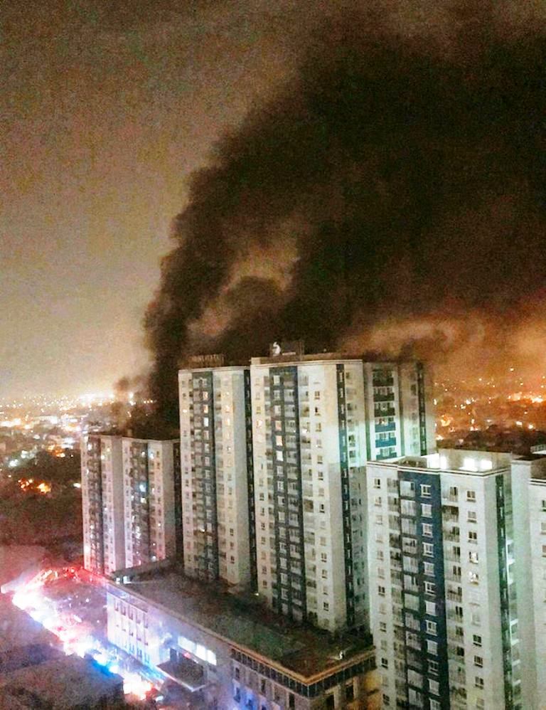 Sau vụ cháy 13 người chết: Bộ Công an chỉ đạo tổng rà soát chung cư - 1