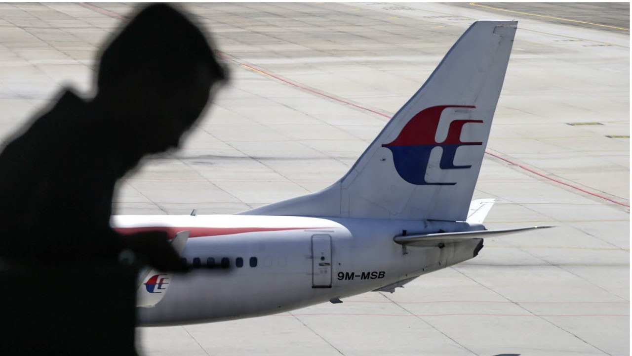 MH370: Người đang vung số tiền khổng lồ mỗi ngày để tìm kiếm là ai? - 2
