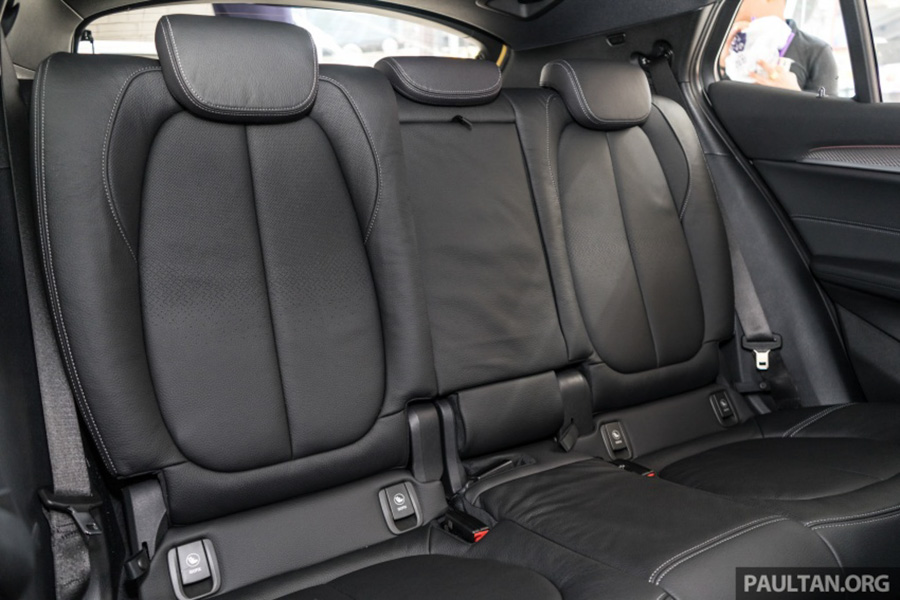 BMW X2 ra mắt tại Malaysia; xe có giá từ 1,8 tỷ đồng - 7