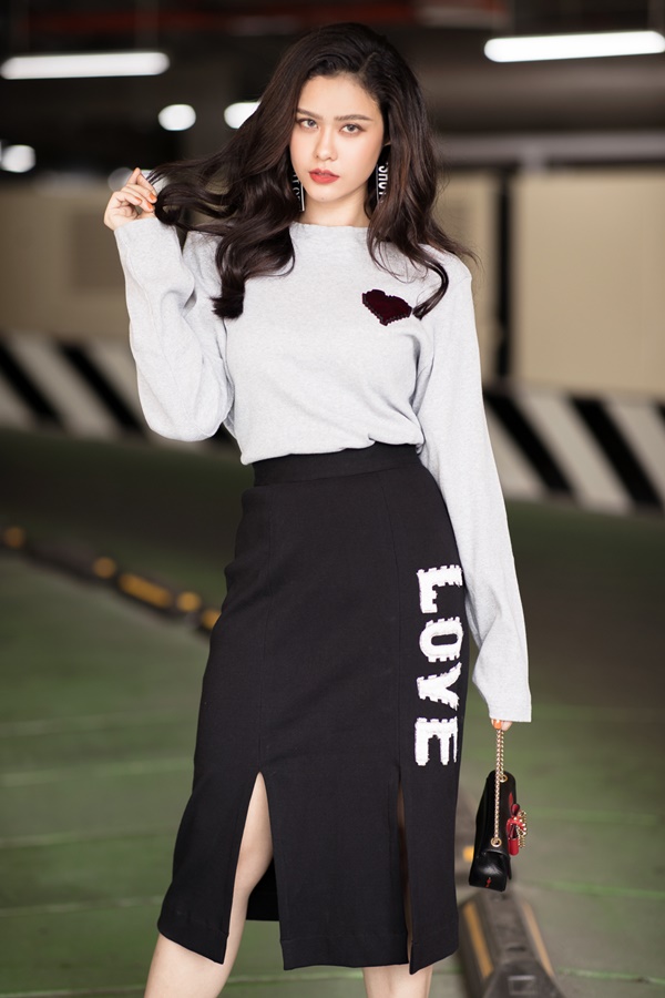 Sau lùm xùm tình cảm, Trương Quỳnh Anh quyết mặc kín làm "gái ngoan" - 7