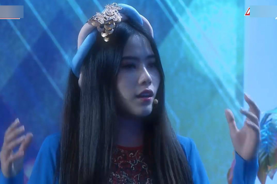 Nam Em trách Trường Giang yêu không thật lòng trong &#34;7 nụ cười xuân&#34; - 2