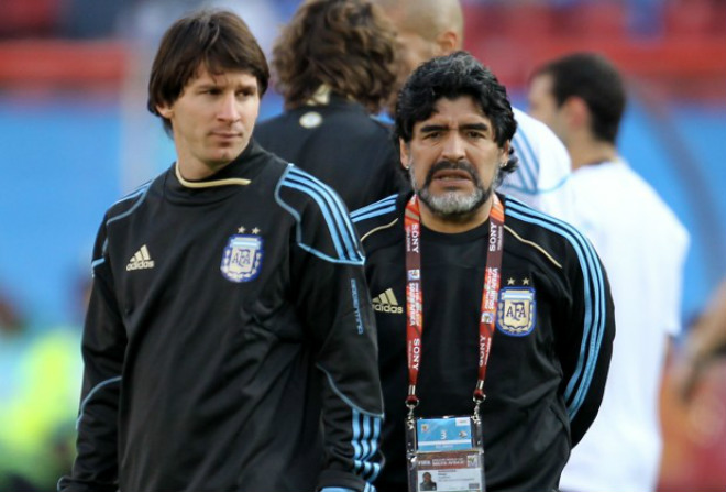 Messi xuất sắc vẫn bị “Vua Sư tử” chê không bao giờ bằng Maradona - 1