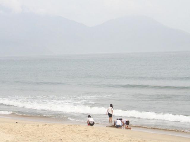 Biển Đà Nẵng không còn hiện tượng đổi màu sẫm, bốc mùi hôi