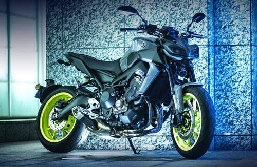 Đối chọi với Suzuki, Yamaha đồng loạt giảm giá siêu phẩmYZF-R1 và MT-09 - 1
