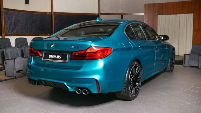 Siêu &#34;sedan cỡ trung&#34; BMW M5 giá bán từ 2,3 tỷ đồng - 4