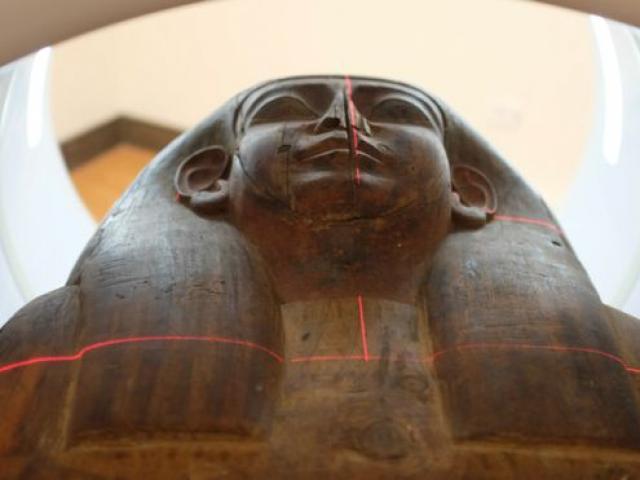 Phát hiện xác ướp Ai Cập 2.500 năm ở nơi “ngày nào cũng đi qua”