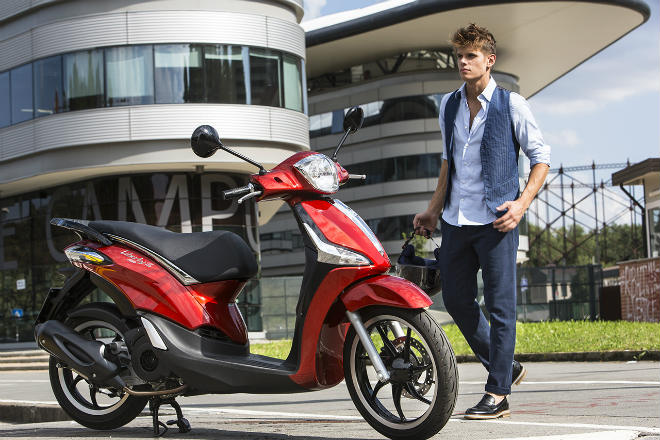 Bảng giá xe Piaggio tháng 3/2018: Ít xê dịch - 1