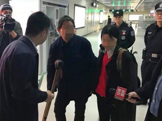 Thế giới - TQ: Choáng với số tiền ăn xin kiếm được ở nhà ga tàu điện