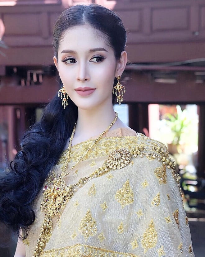 Á hậu Chuyển giới Thái chưa phẫu thuật 100% thành nữ - 10