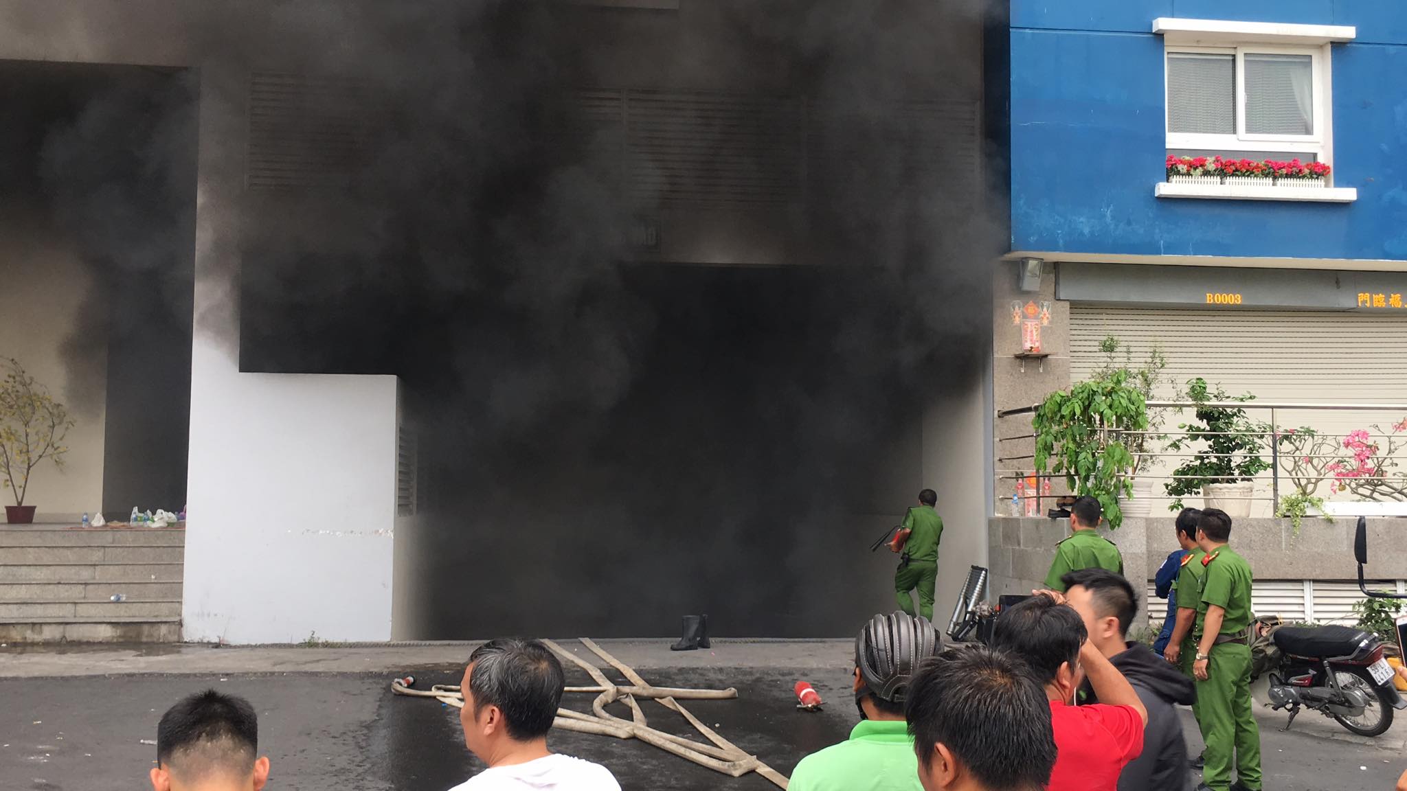 Nóng 24h qua: Chủ tịch xã thừa nhận lái xe gây tai nạn, làm 4 học sinh thương vong - 2