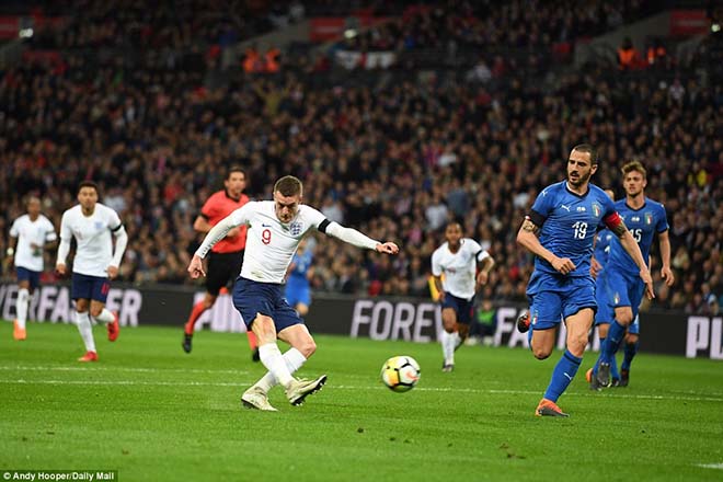 Anh - Italia: Cầm vàng để vàng rơi phút 87 - 1