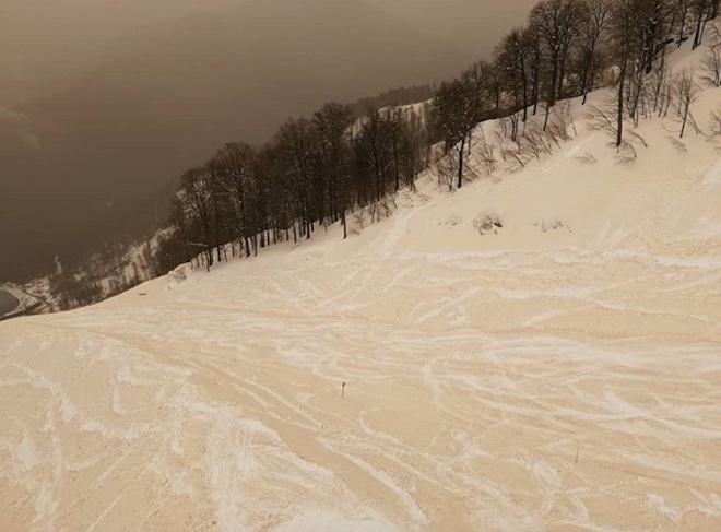 Tuyết ở Nga đột nhiên biến thành màu cam, lý giải của các nhà khoa học - 5