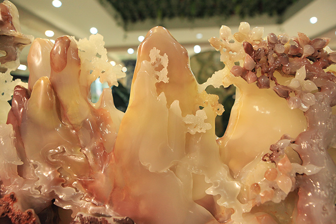 Ngắm bức tranh "Sơn thủy hữu tình" bằng ngọc cẩm thạch nguyên khối - 3