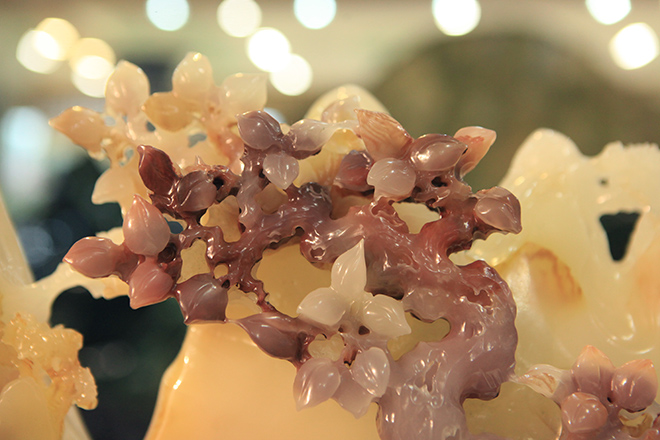 Ngắm bức tranh "Sơn thủy hữu tình" bằng ngọc cẩm thạch nguyên khối - 6