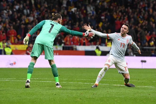 De Gea hóa “Thánh kiến tạo”: Fan MU khen hay hơn Morata & sao Man City - 2