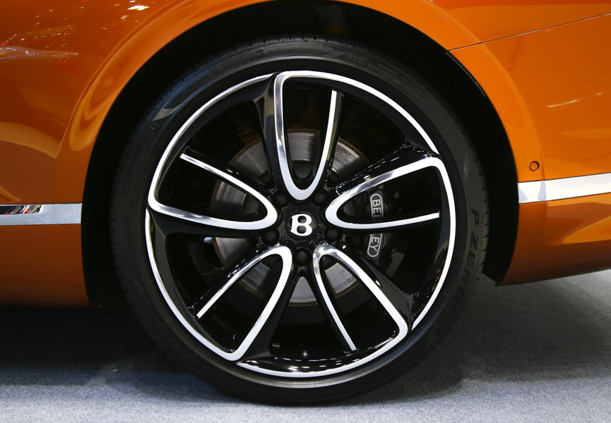 Bentley Continental GT 2018: Siêu xe tuyệt tác từ Anh Quốc - 9