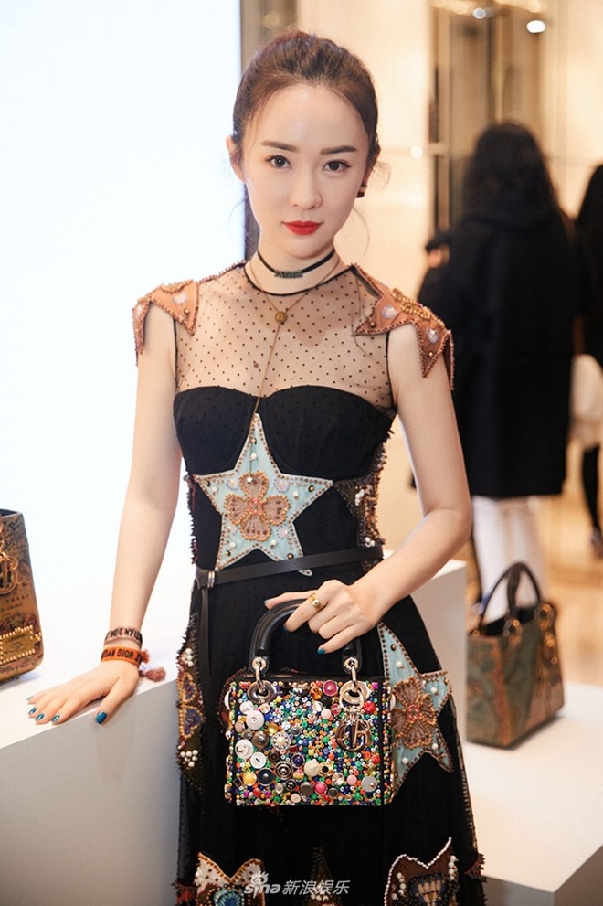 Có nốt ruồi phú quý, “mỹ nhân ăn cơm trước kẻng” sống sướng như tiên - 6