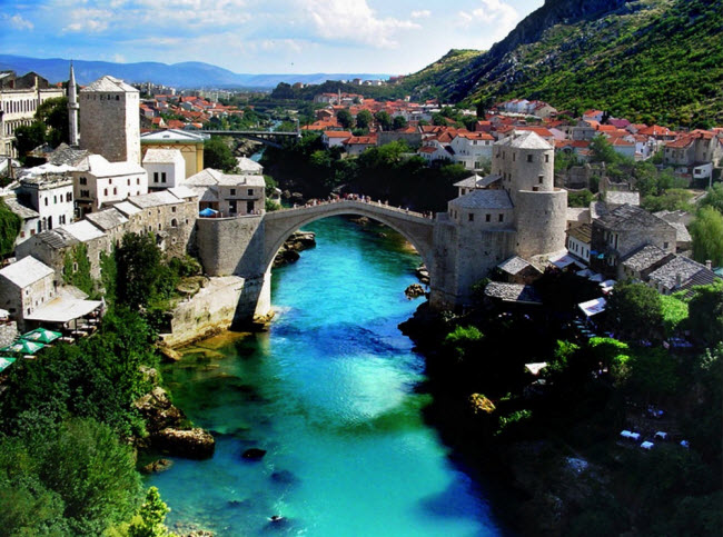 Cầu Mostar, Bosnia