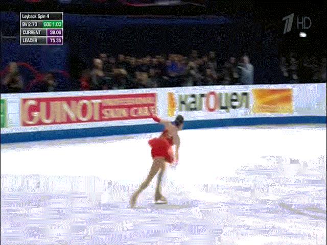 Thể thao - Thể thao "đỏ mặt" nhất: Nữ thần 15 tuổi 3 lần "vồ ếch", mỹ nhân giật HCV