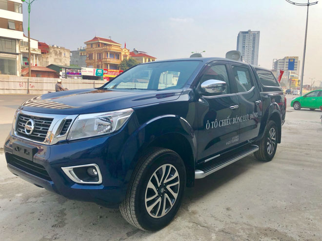 Trung tâm phát hành phim và chiếu bóng toàn quốc tiếp nhận lô xe Nissan Navara SL - 3