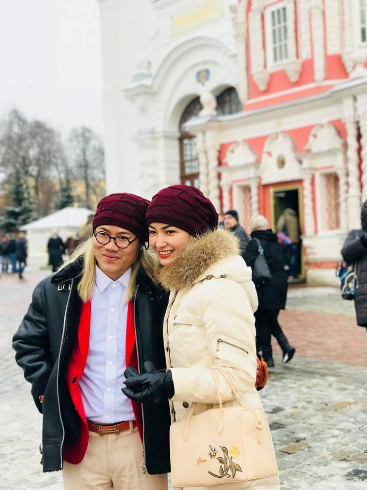 Bất ngờ dung nhan vợ trẻ xinh đẹp của diễn viên hài sở hữu biệt phủ đất Bắc - 7