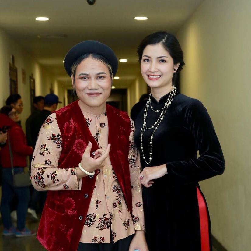 Bất ngờ dung nhan vợ trẻ xinh đẹp của diễn viên hài sở hữu biệt phủ đất Bắc - 5