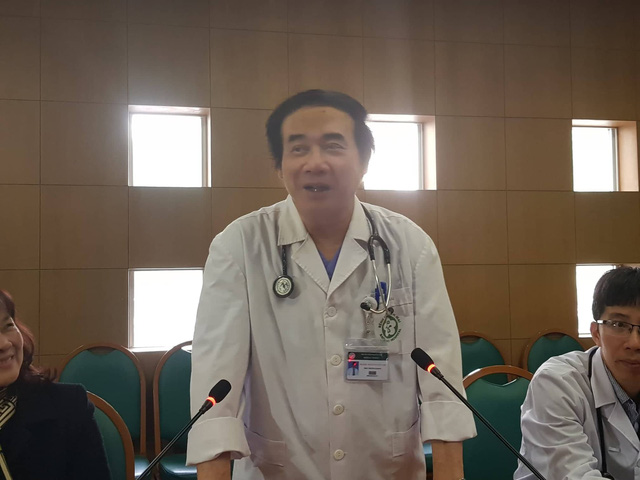 Nam thanh niên phong phanh áo ba lỗ check in Fanxipan trời âm độ có nguy cơ gì? - 2