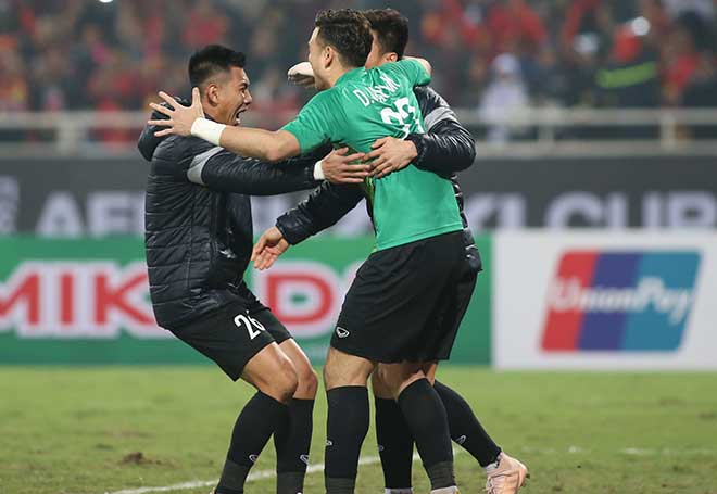 Đặng Văn Lâm: Từ thủ môn số 1 Việt Nam đến đích ngắm chinh phục Thái Lan - 12