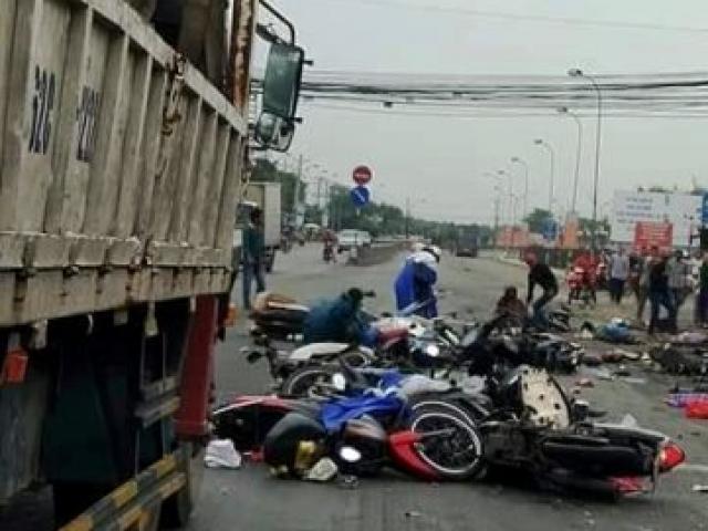 Tin tức trong ngày - Tài xế xe container gây tai nạn thảm khốc ra trình diện