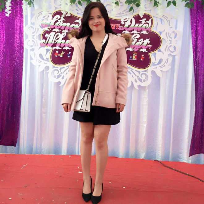 Cô gái "đứng hình" khi nhìn dòng chữ trên gói đồ chủ shop gửi - 3