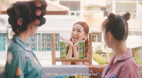 Mới ra mắt 5 ngày, “Chuyện cũ bỏ qua" của Bích Phương đã vượt xa kỉ lục “Bao giờ lấy chồng" - 3